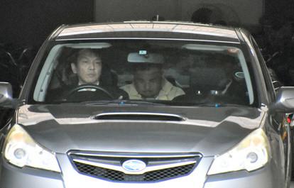 男子杀害妻子和5个子女 竟要求无罪释放 手机新浪网 男子杀害妻子和5个子女 竟要求无罪释放 手机新浪网
