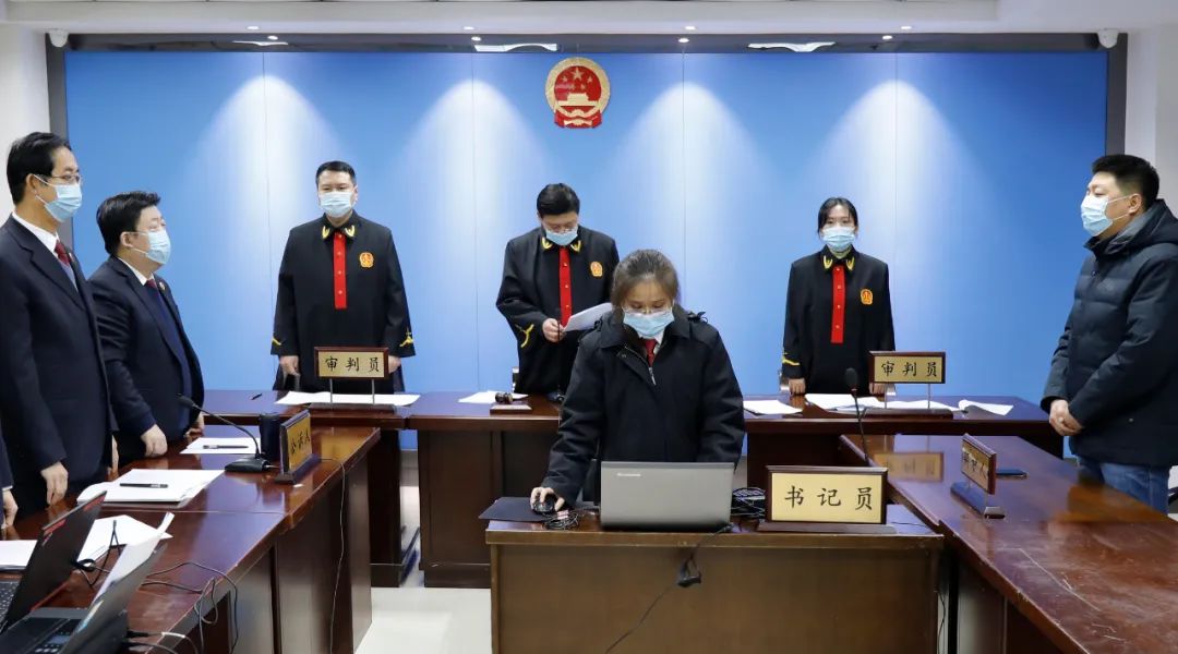 10年山西师范大学临汾学院原党委副书记院长秦国杰受贿案一审宣判