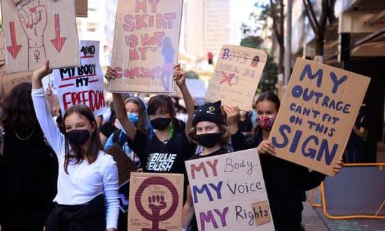 蔓延澳大利亚全国的女性游行。来源：卫报