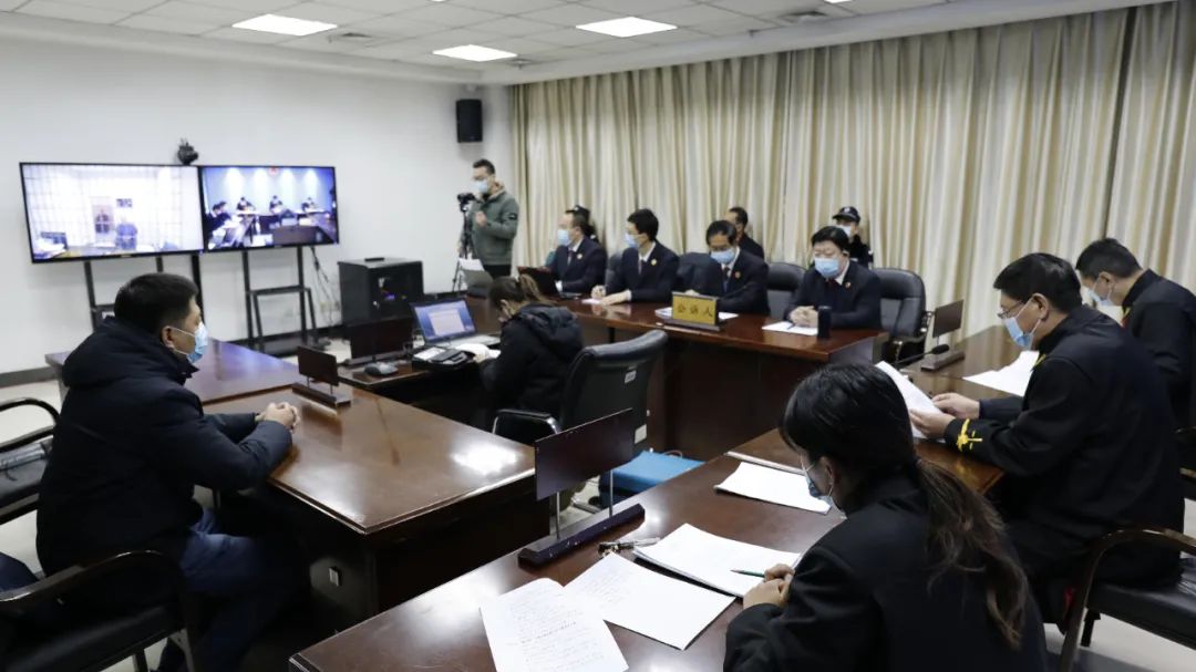 10年山西师范大学临汾学院原党委副书记院长秦国杰受贿案一审宣判