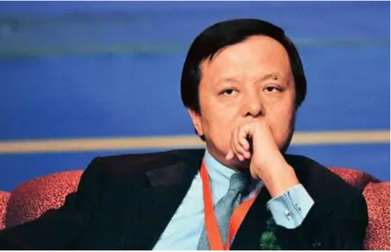 李小加2020年薪酬高达1.2亿元 获特别花红3000万元