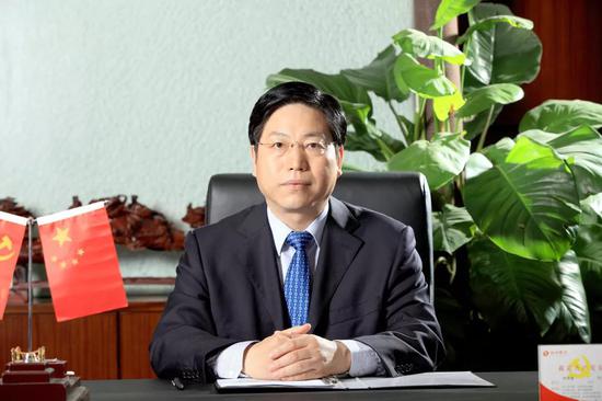 申学清:首开城商行A+H股上市先河