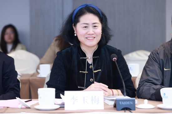 《大道》作者 李玉梅