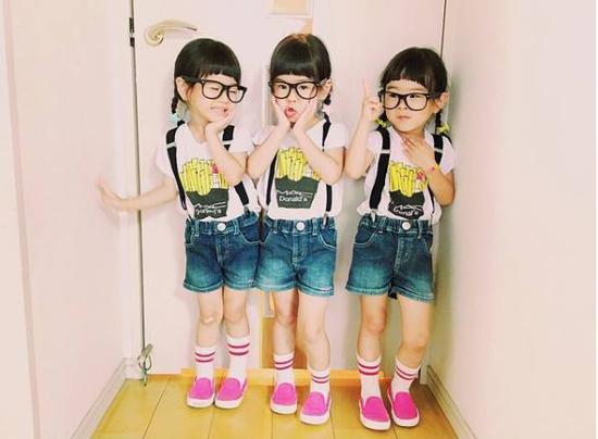 3只小可爱今年5岁，和两个文静的姐姐相比，她们三个就欢脱多了。