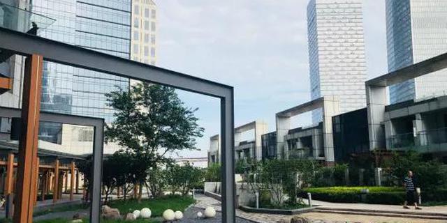 “逃”出地下室的十三年