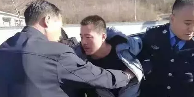 辽宁撞学生司机被抓后发声