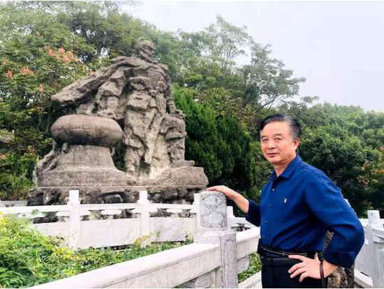 ▲退休考古研究员朱俊英。受访者供图