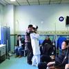 男子劫持女护士多人围观拍照