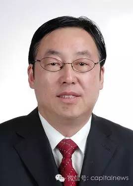 5月28日，安康副市长李建民在出差途中突发疾病去世，引发社会关注。很多人关心他的身后事，在他的老家志丹县意外发现了这座豪宅。今天，一篇题为《我们见到了李建民的“豪宅”》的文章刷爆网络。