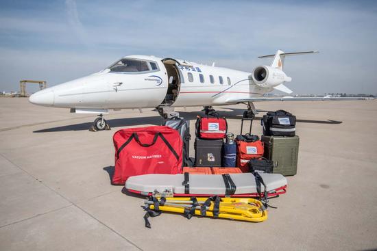 sos医疗专机完成海峡两岸首次直航飞行