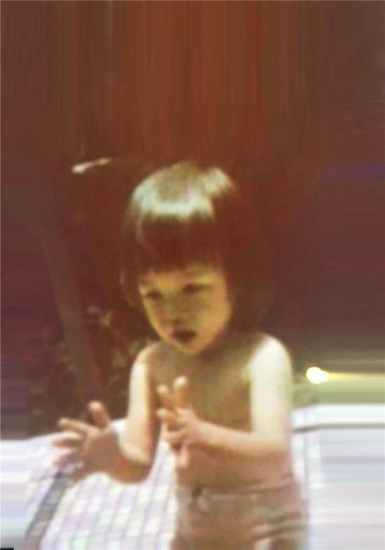 林志玲”光膀子“泳照