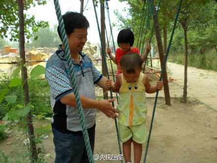 救火英雄王锋去世 曾三闯火海救人