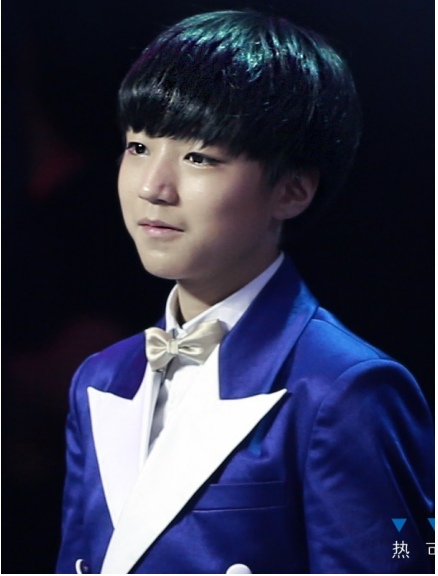 王俊凯五年前生活照