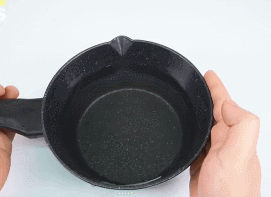 教程：颜值超高的草莓水信玄饼！做完根本舍不得吃！ 