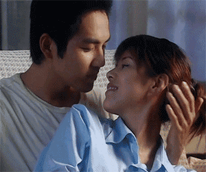 钟汉良吻戏图解大全，吻神的所有技能都在这里了