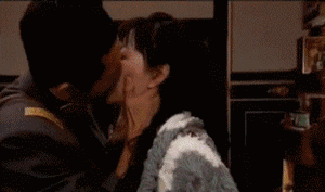 钟汉良吻戏图解大全，吻神的所有技能都在这里了