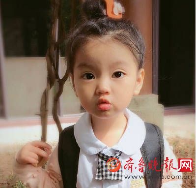 董力妈妈旧照曝光 皮肤白皙圆脸大眼睛与阿拉蕾神似