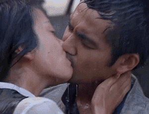 钟汉良吻戏图解大全，吻神的所有技能都在这里了