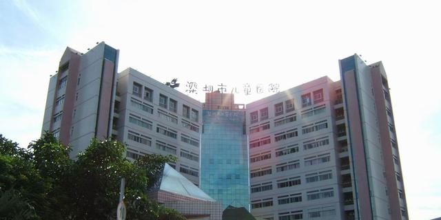 罗尔退款，呵护朋友圈慈善仍在路上