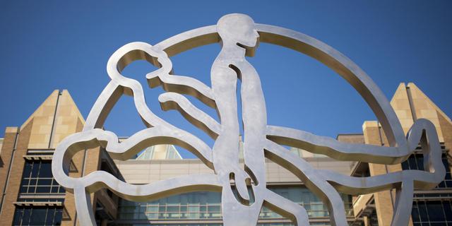 中国医疗器械反垄断第一案