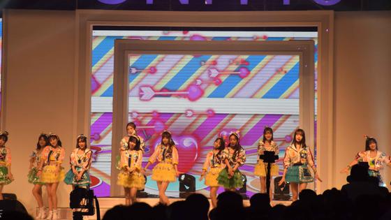 SNH48风尚大赏 众美少女走秀