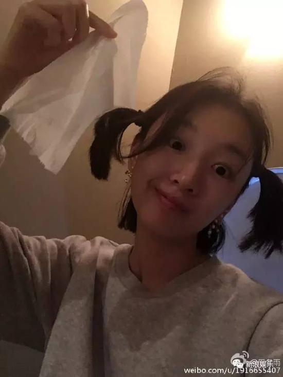 都说自己晒得是素颜照！