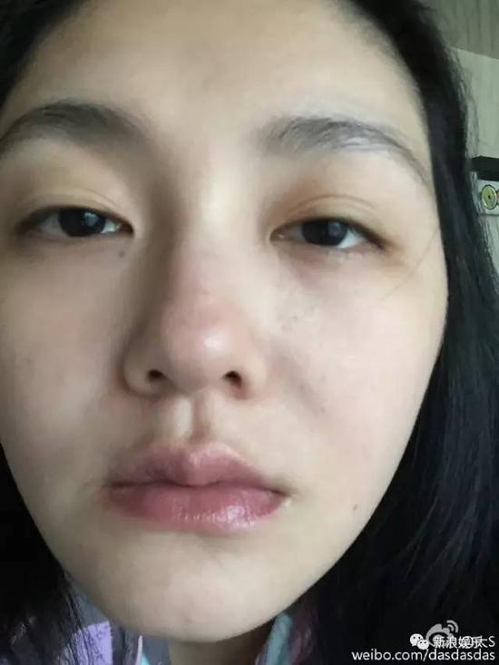 都说自己晒得是素颜照！