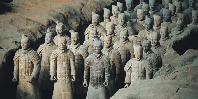 假兵马俑终于整治了,40多个