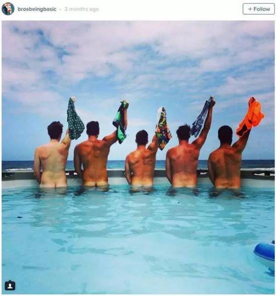  当男人像女人一样发朋友圈