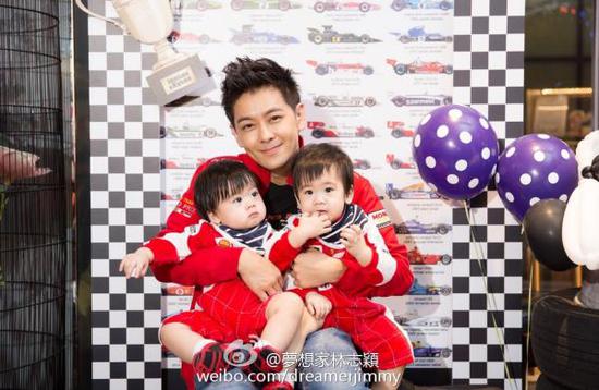 这是……谁也不知道多少岁的林志颖