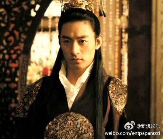 张俪朱镇模亲昵同游日本