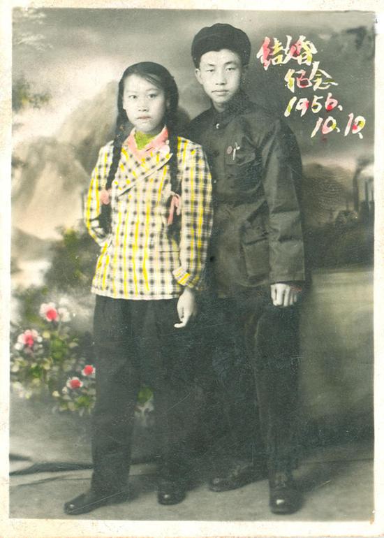 网友晒各年代结婚照 一生的独家记忆