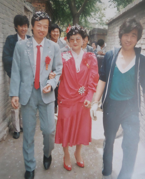 网友晒各年代结婚照 一生的独家记忆