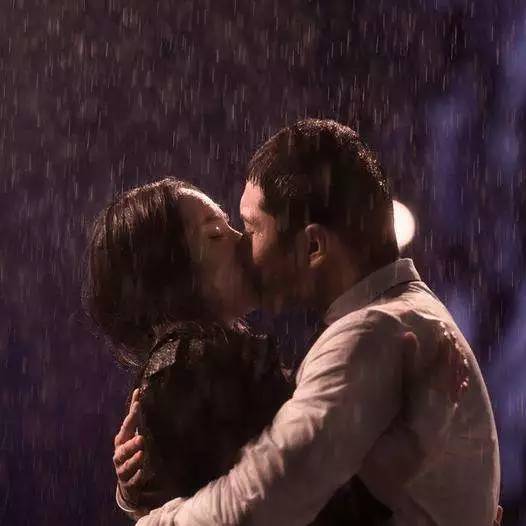 这五组杨幂照片刘恺威看了想买断，跟男性吻