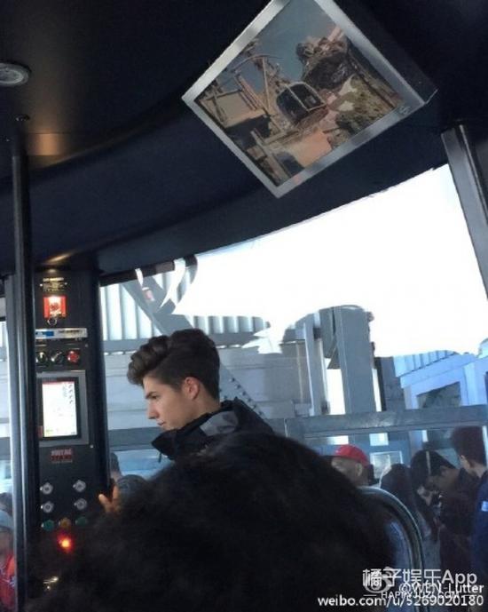 很火的欧美路人小哥哥 这颜值可以出道了