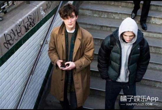 很火的欧美路人小哥哥 这颜值可以出道了