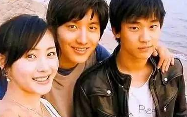 那一年nili老公还有点婴儿肥，不过依然美炸~现在减肥后的张天爱让人想嫁有木有