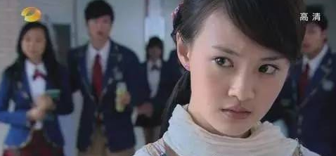 那一年18岁一炮走红的小仙女楚雨荨