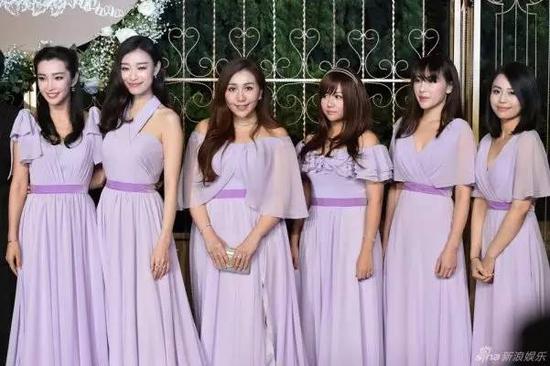 26Angelababy的伴娘闺蜜团，除了李冰冰、倪妮、赌王女儿何超盈，其他三个才是baby多年的挚友。