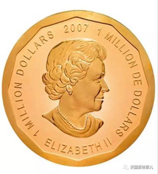 一面印着伊丽莎白二世的头像