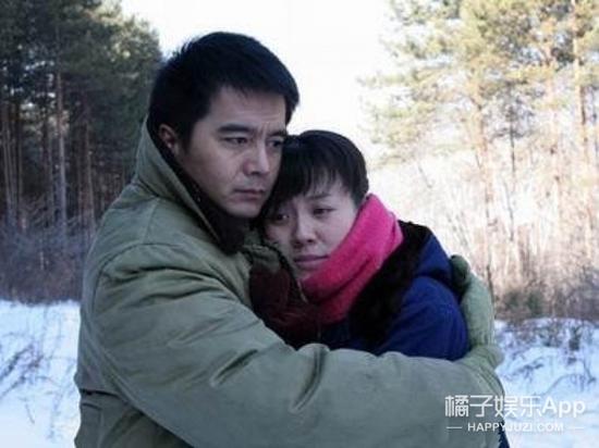 《原谅》中，许亚军饰演了知青曲林。