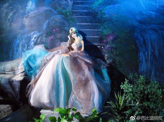 006bbfOfly1fdudzhzcwkj30zk0qiqc7