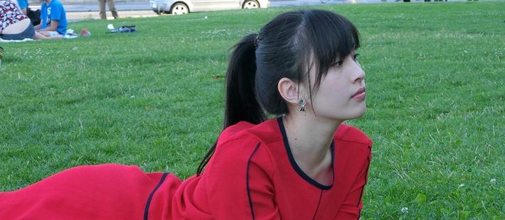 女作家林奕含为何上吊自杀？