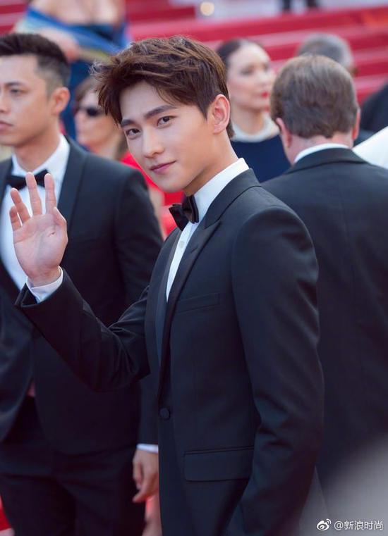 693605c5ly1fg211n7t91j20hi0o8t9n