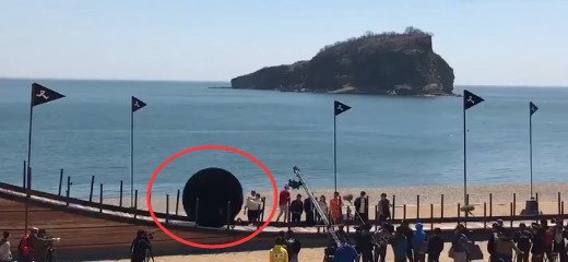 Baby录节目被道具砸伤久久不能起身