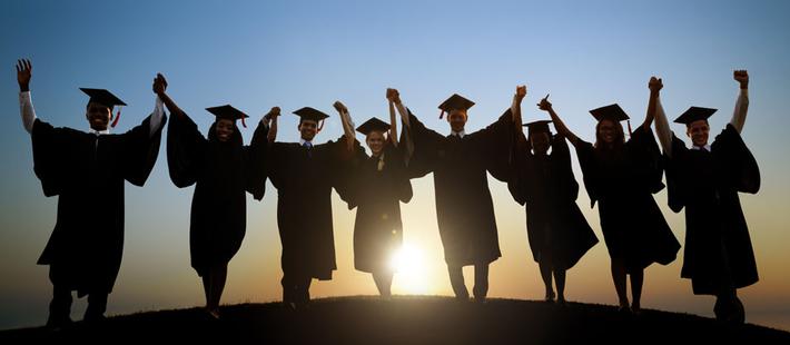 高校毕业生:走出校门走向何方