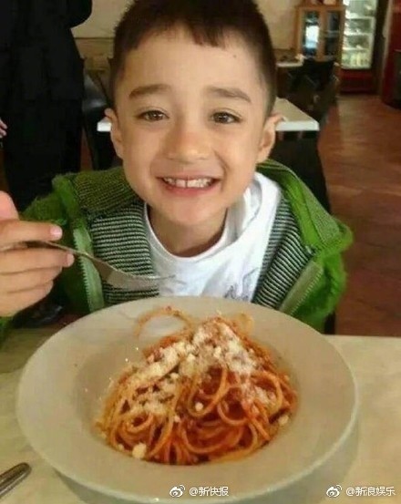 627eeb53gy1fh23m3yi1dj20c80fdwfo