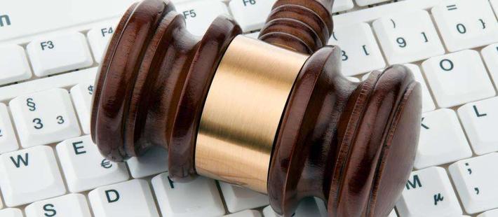 互联网法院揭牌:法官在线审案