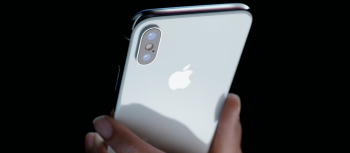 iPhone X用不足半月就掉漆？