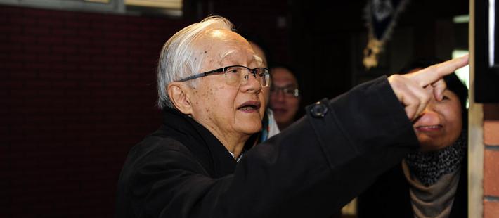 吴敬琏:反对不惜代价做芯片